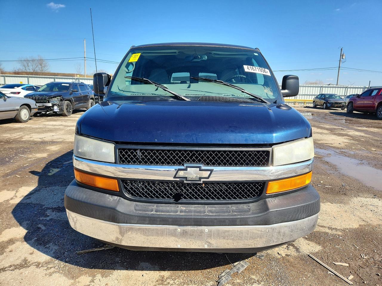 2007 Chevrolet Express VIN 1GNFG15Z371180363 photo 5