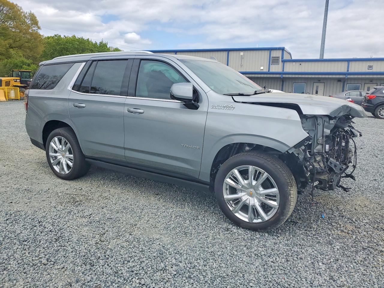 2024 Chevrolet Tahoe VIN 1GNSKTKL2RR195322 photo 4