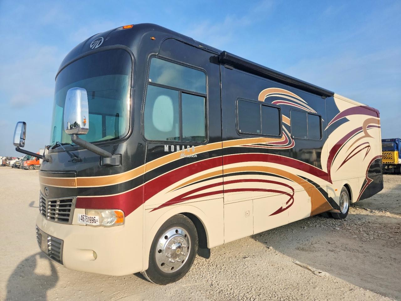 2011 Monaco F-ser othr VIN 1F6NF53Y780A04788 photo 2
