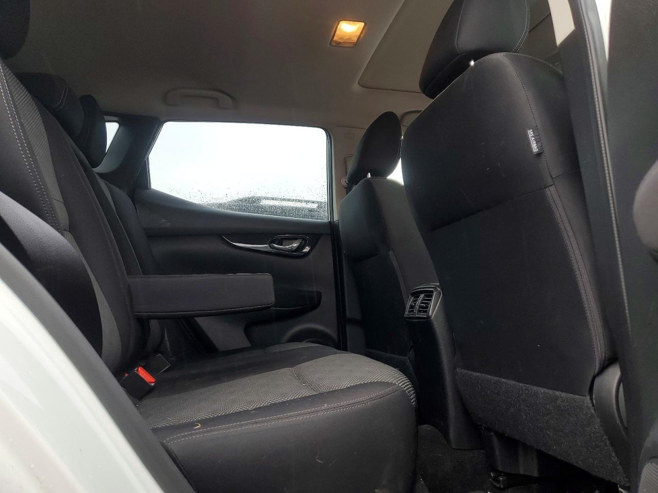 2019 NISS Rogue VIN JN1BJ1CP8KW215777 photo 11