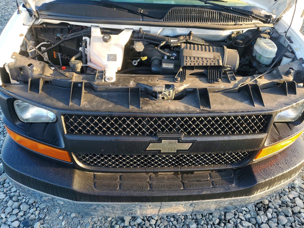2014 CHEVROLET Express VIN 1GCWGFCB9E1125764 photo 11