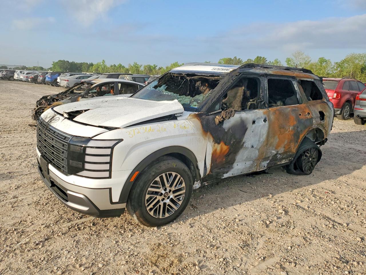 2026 Hyundai Palisade VIN KM8RGES2XTU036527 photo 1