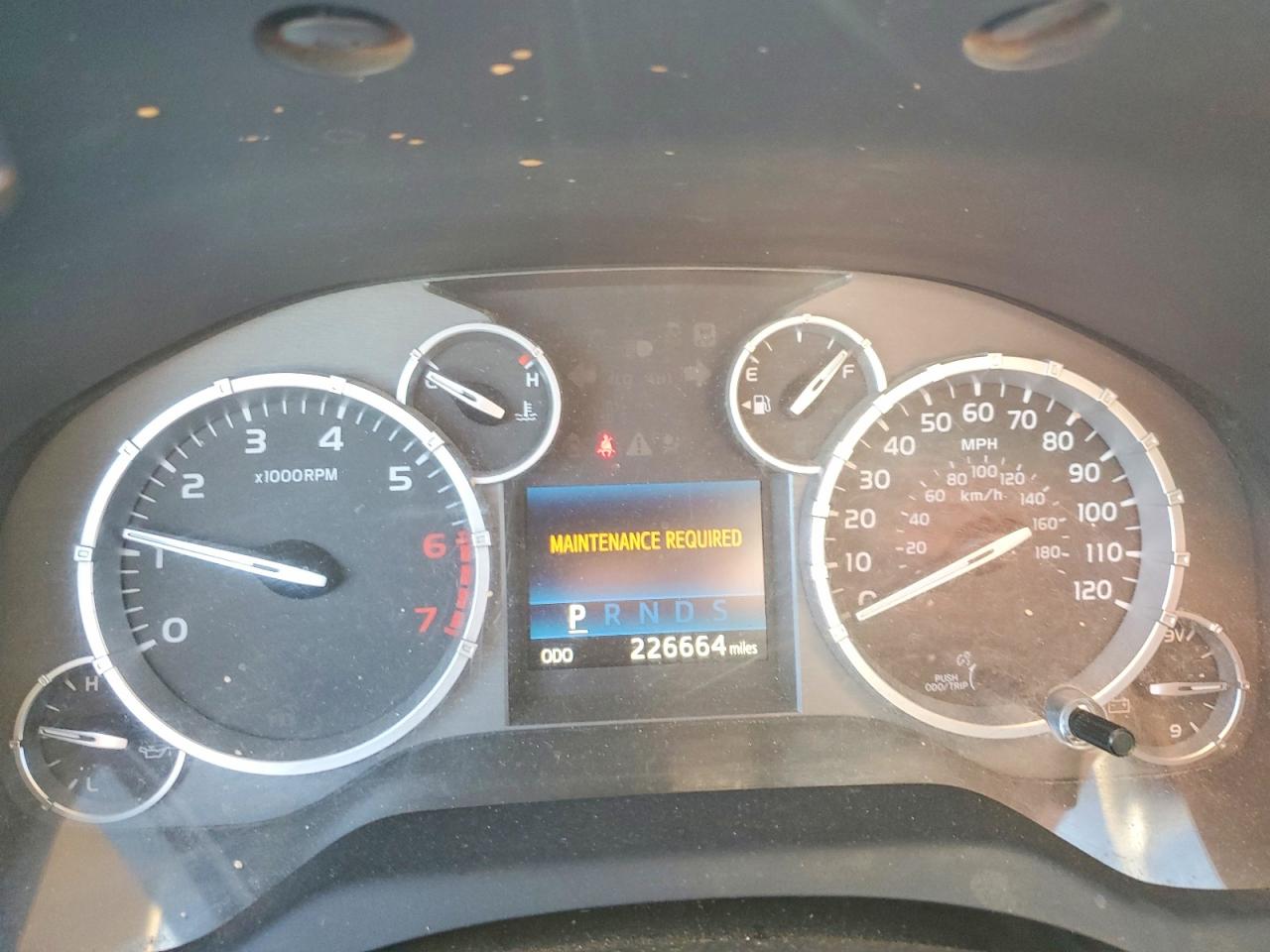 2014 Toyota Tundra VIN 5TFUW5F1XEX394831 photo 9