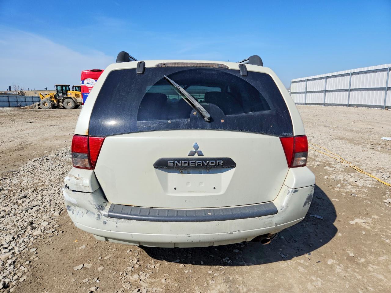 2008 Mitsubishi Endeavor VIN 4A4MN21S98E027784 photo 6