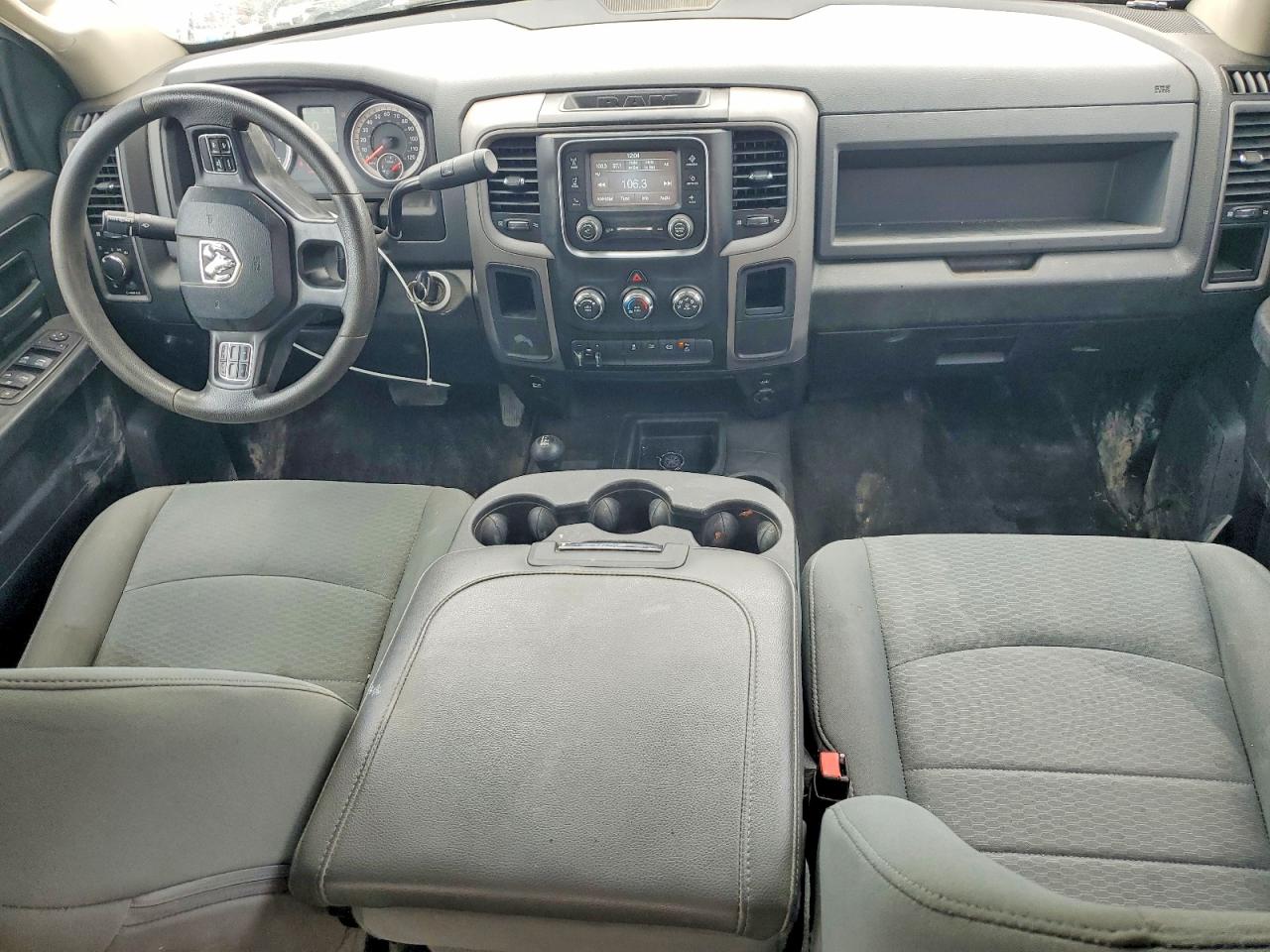 2017 Ram 2500 VIN 3C6UR5HLXHG663173 photo 8