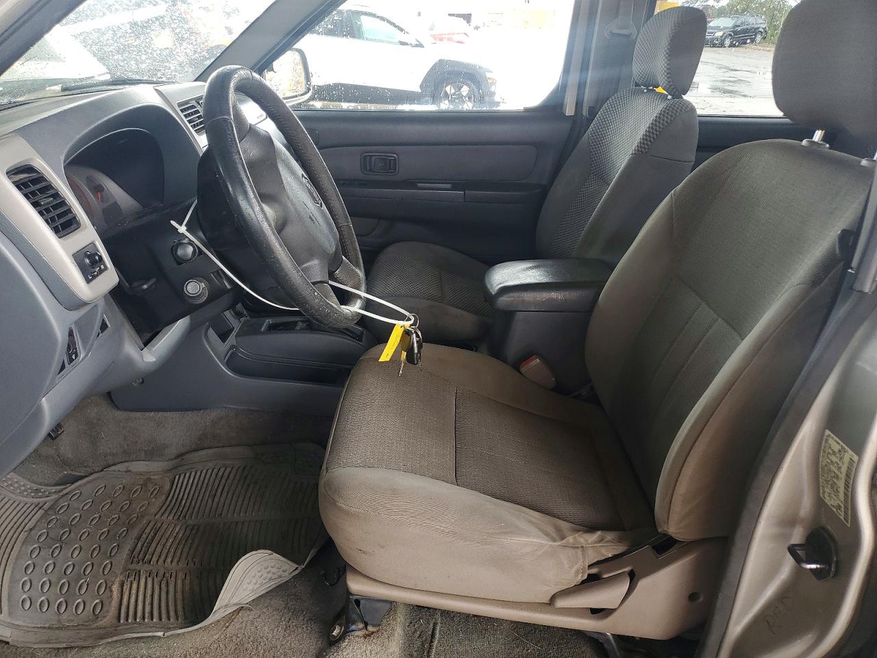 2001 Nissan Frontier VIN 1N6ED27T41C305536 photo 7