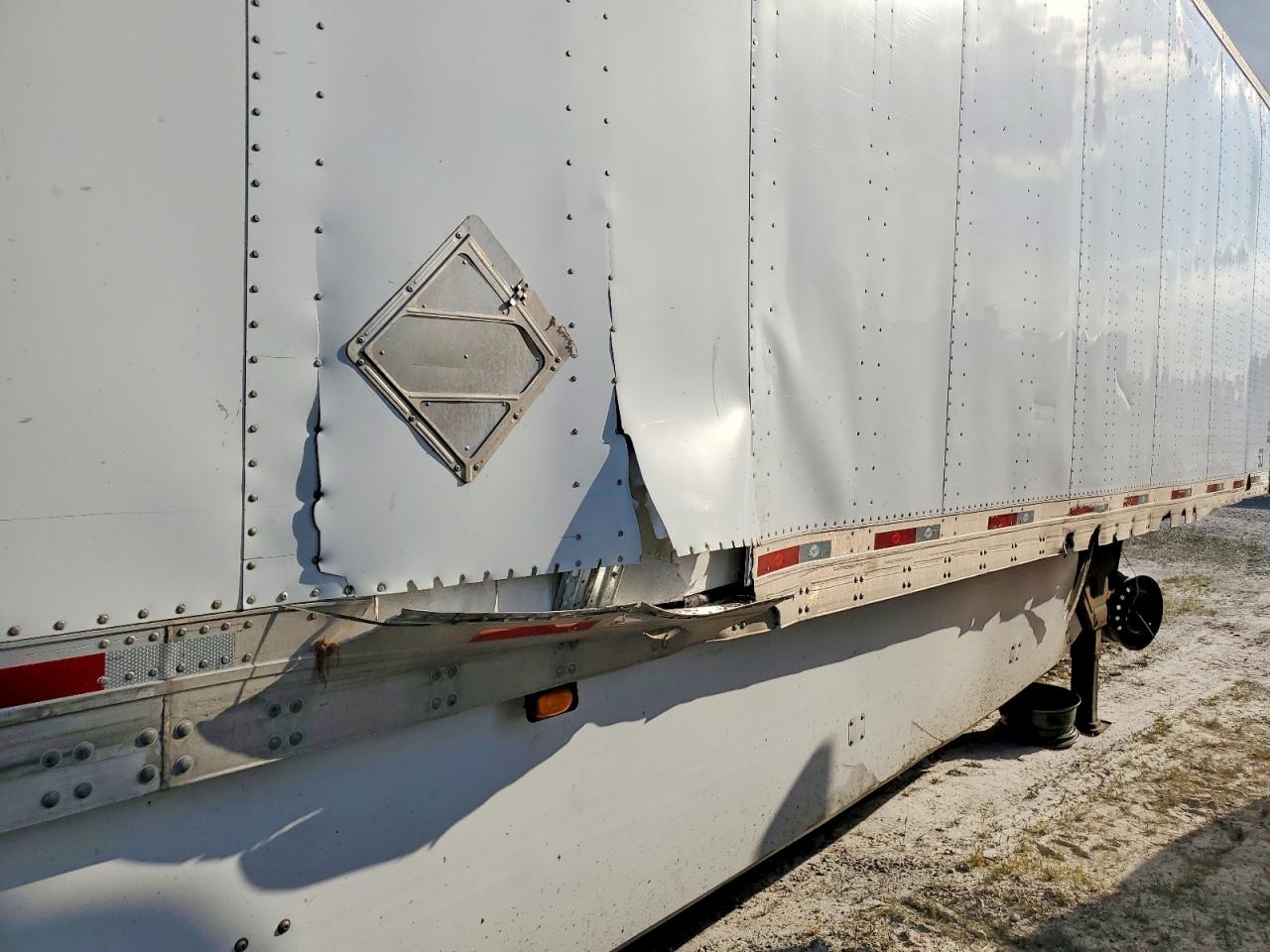 2016 UTILITY Trailer VIN 1UYVS2531GP507104 photo 5
