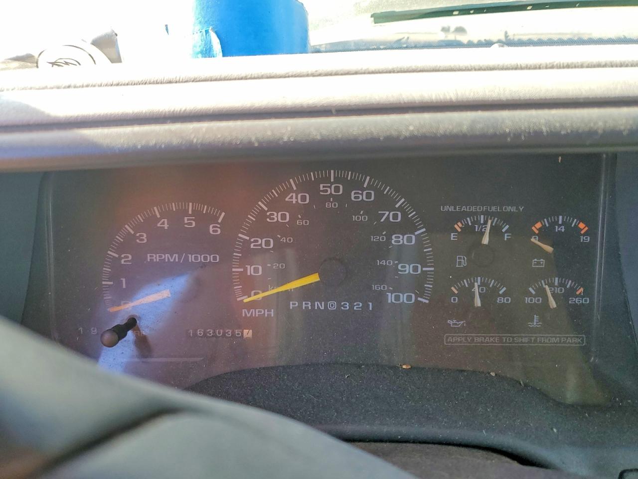 2000 Chev Gmt VIN 1GCGC24R4YR130543 photo 9