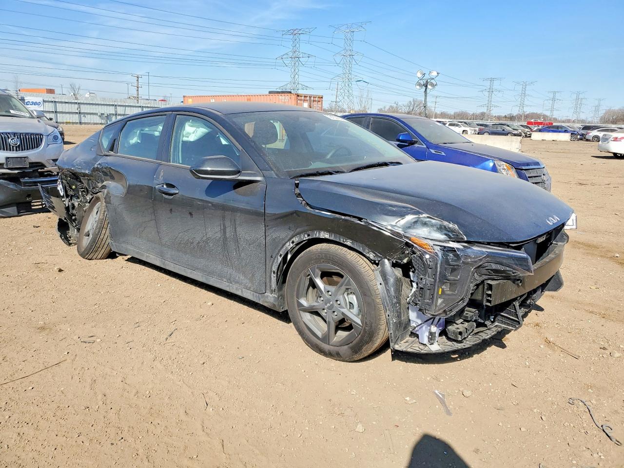 2025 Kia All other VIN 3KPFT4DE0SE228265 photo 4