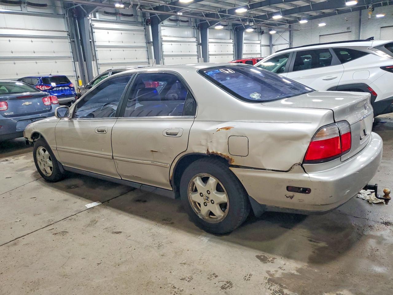 1996 Honda Accord VIN 1HGCE6678TA006912 photo 2