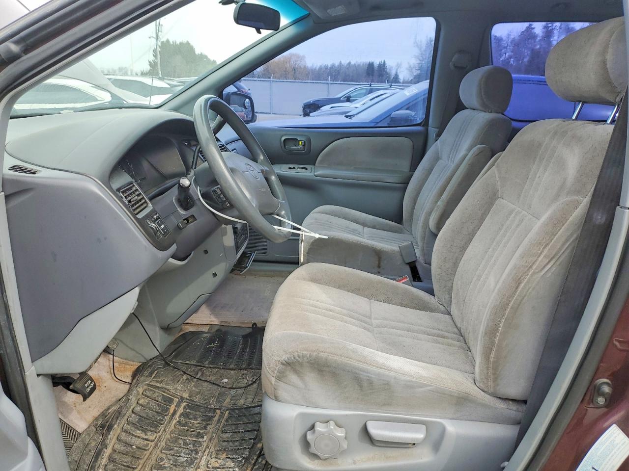 2000 Toyota Sienna VIN 4T3ZF19C6YU236443 photo 7