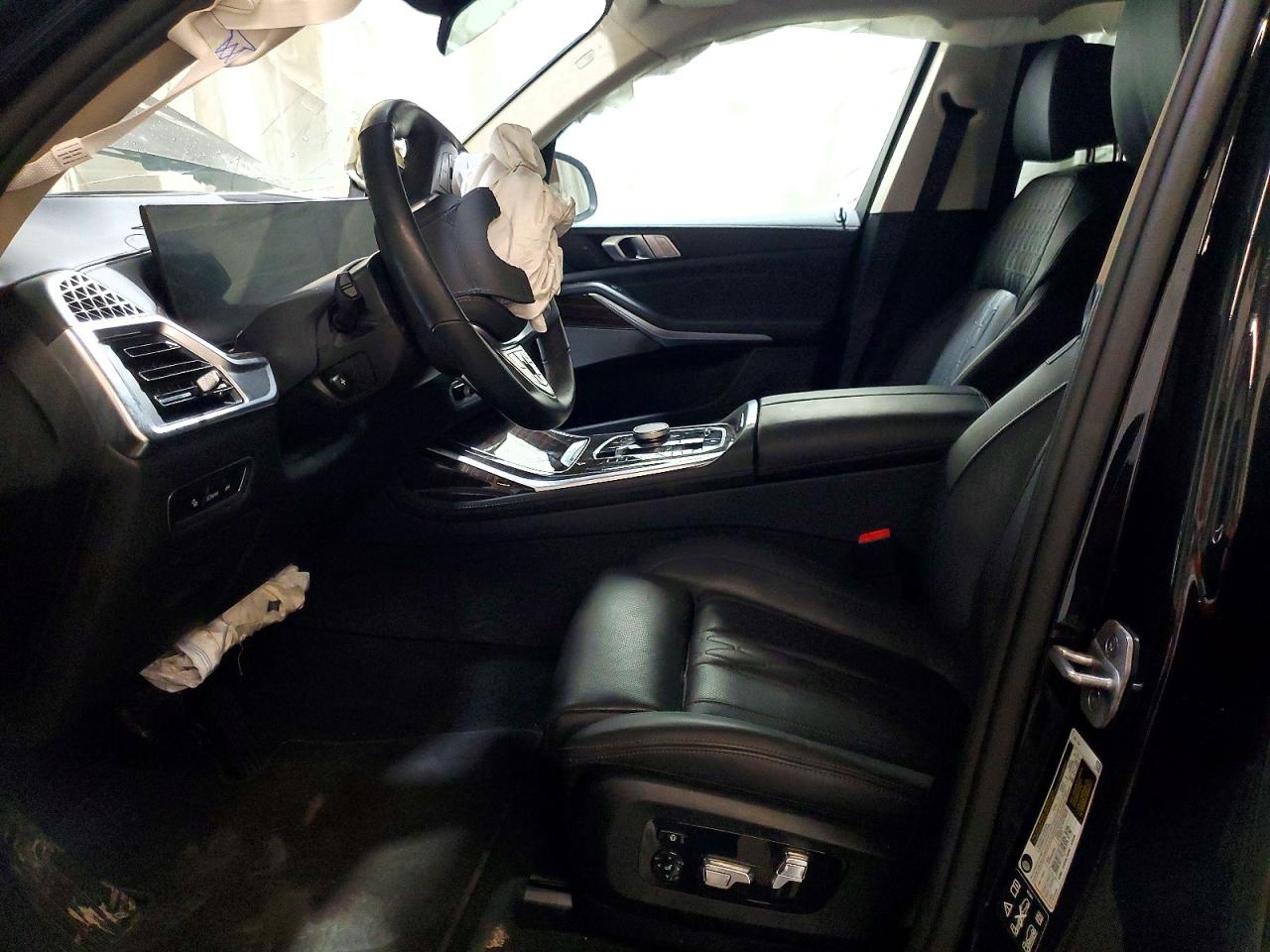 2026 BMW X7 VIN 5UX23EM01T9043994 photo 7