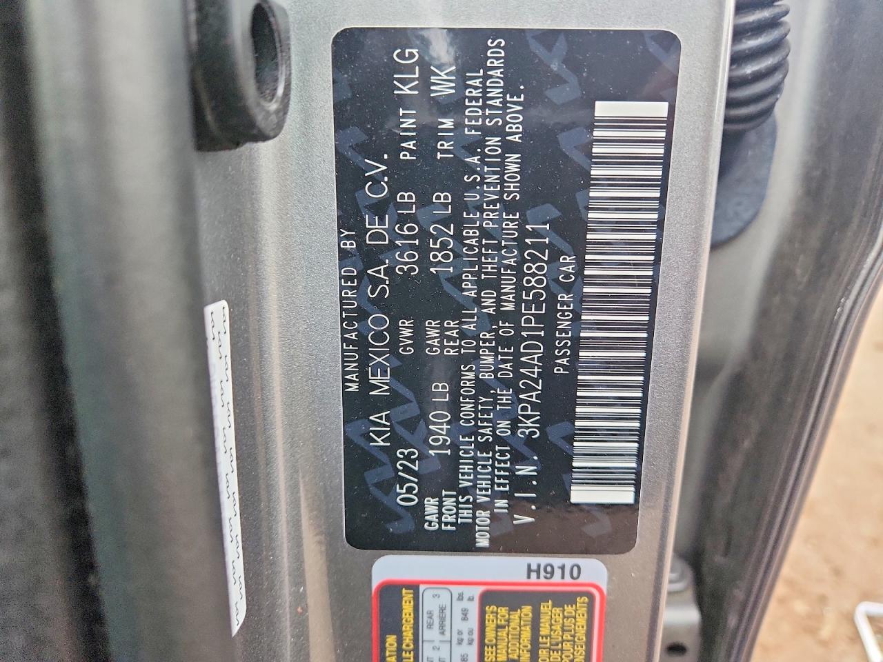 2023 Kia Rio VIN 3KPA24AD1PE588211 photo 12