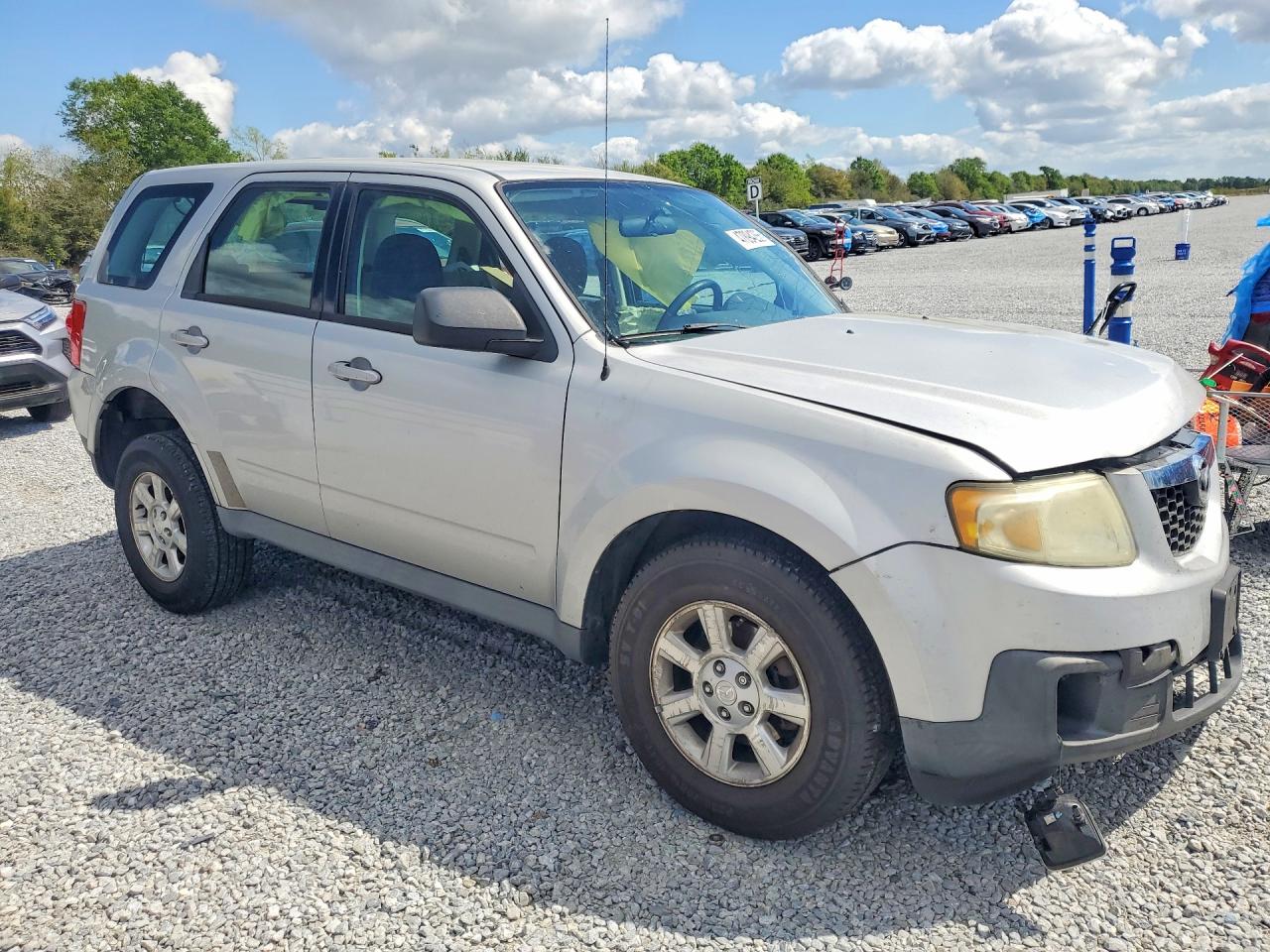 2009 Mazda Tribute VIN 4F2CZ02769KM09344 photo 4