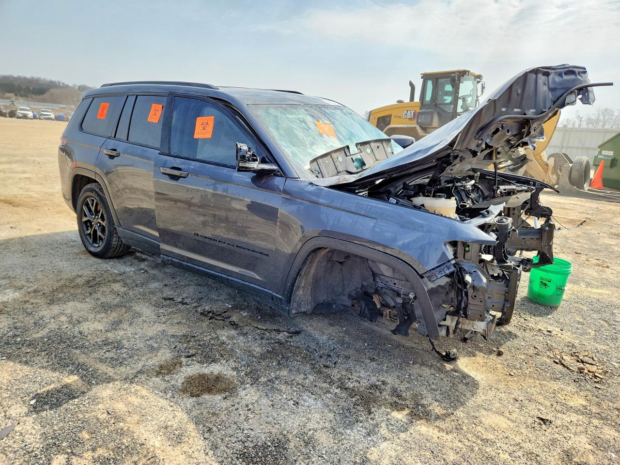 2024 Jeep Cherokee VIN 1C4RJKAG6R8556565 photo 4