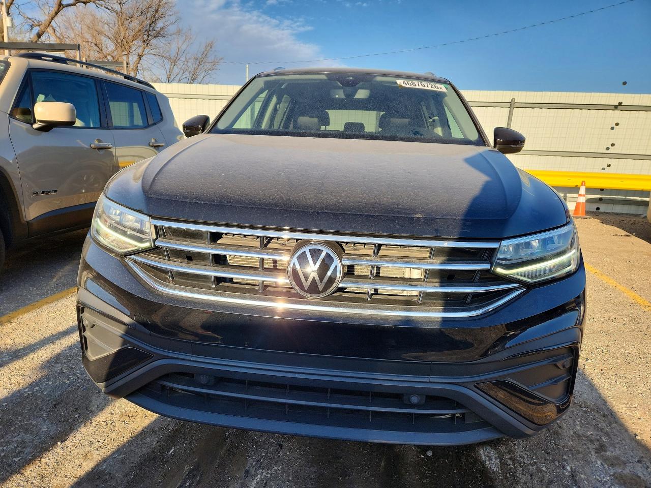 2022 Volkswagen Tiguan VIN 3VV2B7AX8NM089233 photo 5