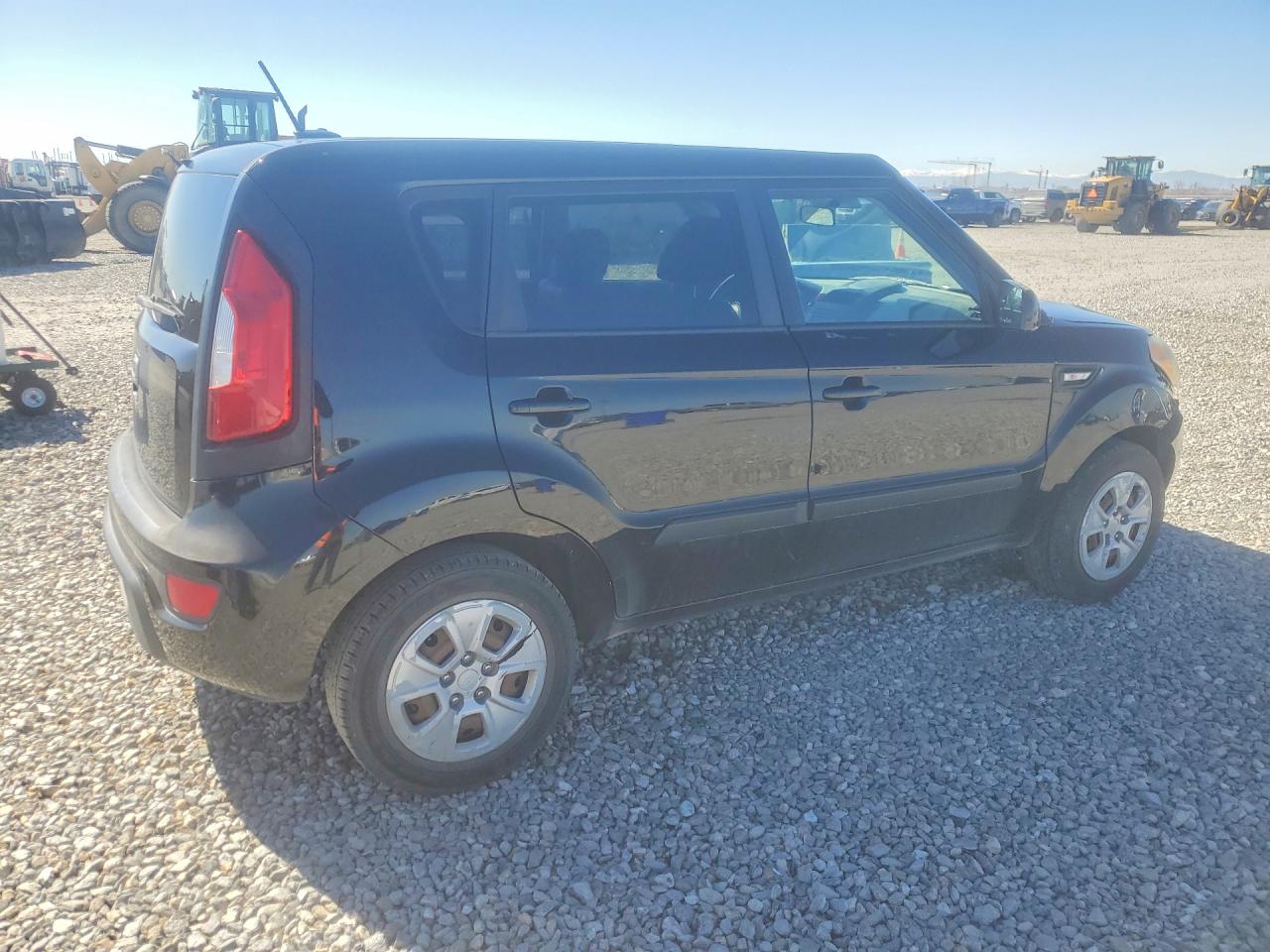 2012 Kia Soul VIN KNDJT2A5XC7745822 photo 3