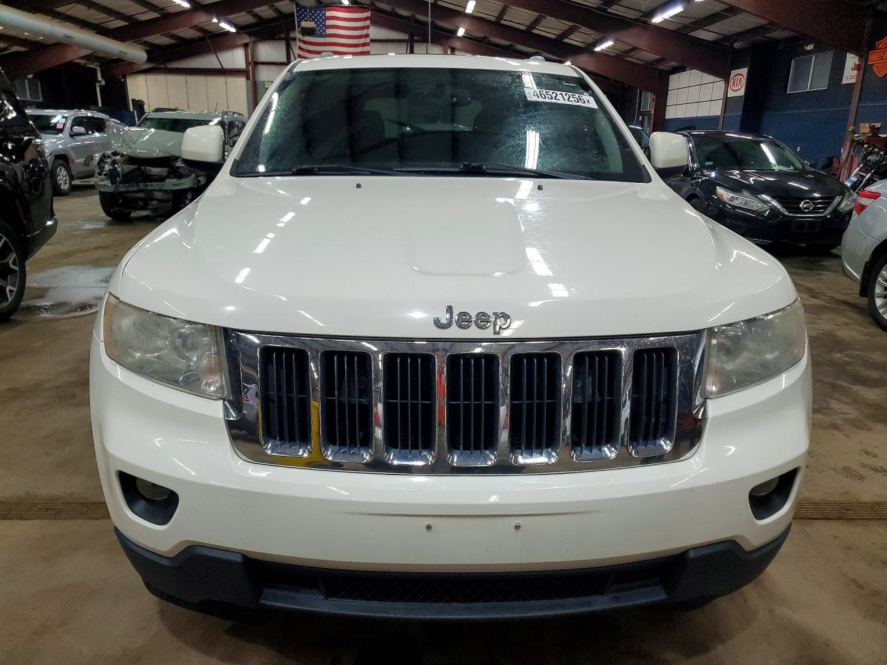 2011 Jeep Grand cher VIN 1J4RR4GG0BC640955 photo 5