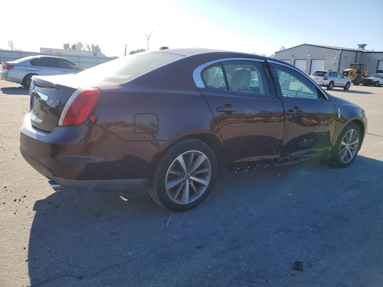2011 LINCOLN Mks VIN 1LNHL9DR4BG608343 photo 3