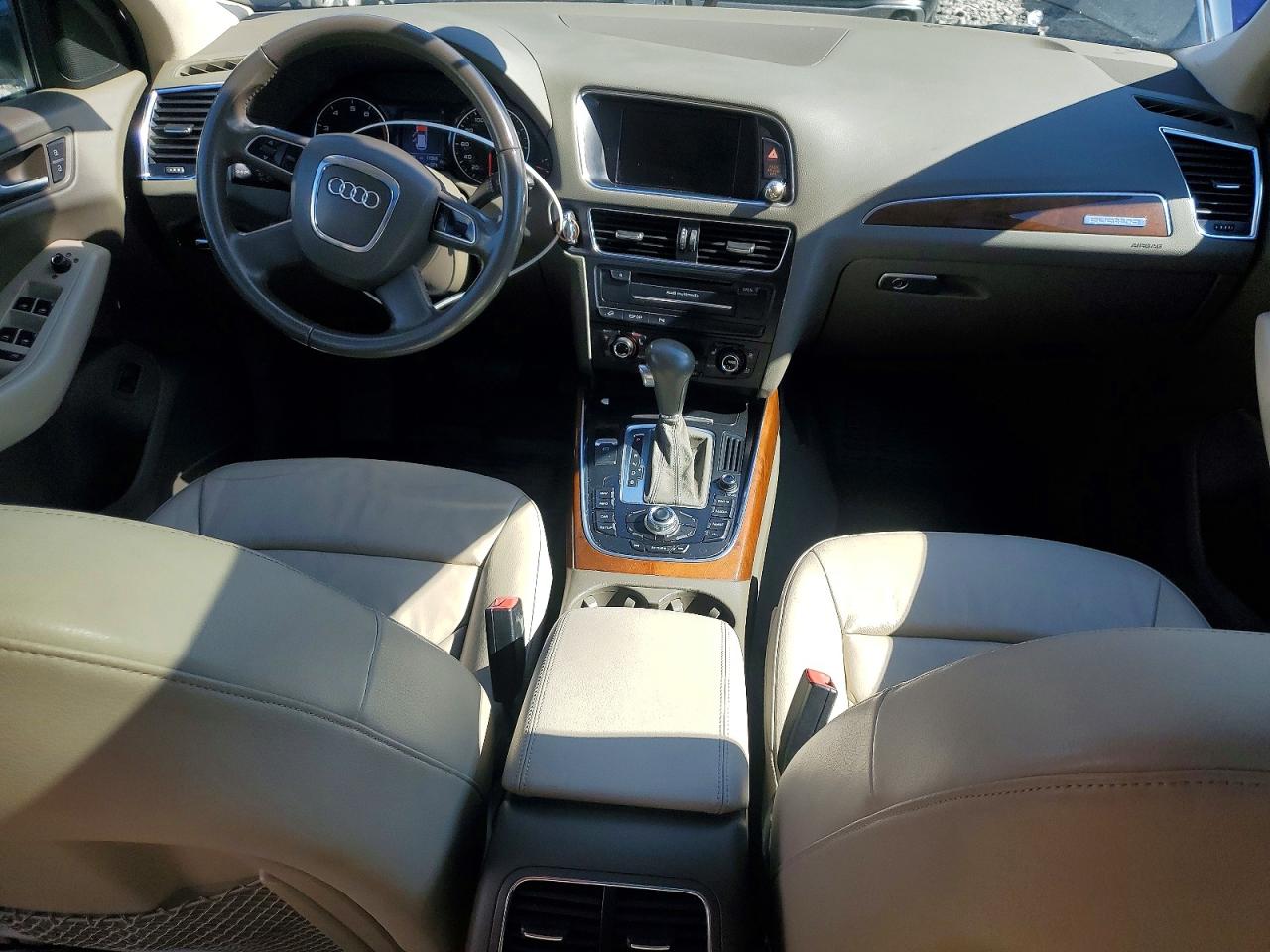 2010 Audi Q5 VIN WA1LKAFP2AA030138 photo 8