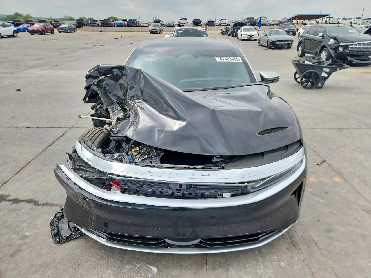 2022 LUCID Air VIN 50EA1GBA0NA002957 photo 5