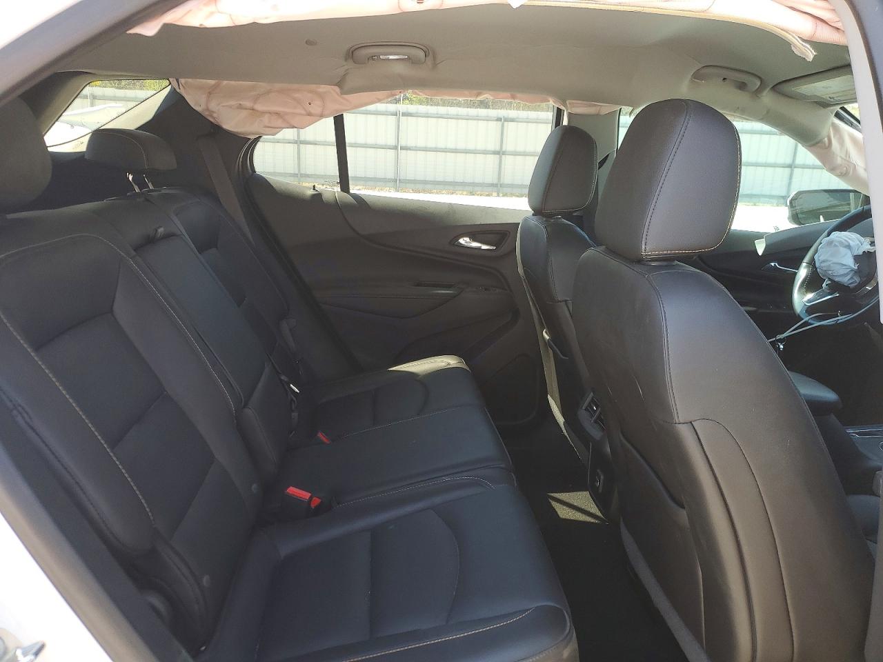 2020 Chev Equinox VIN 2GNAXPEX0L6239596 photo 11