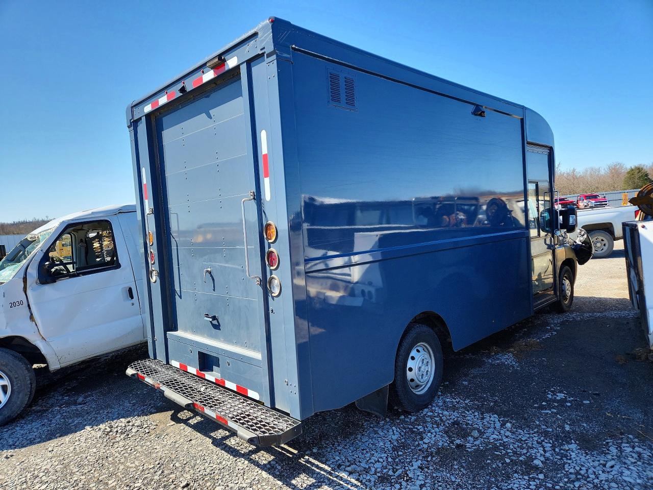2022 Ram All models VIN 3C7WRVMG0NE126820 photo 3