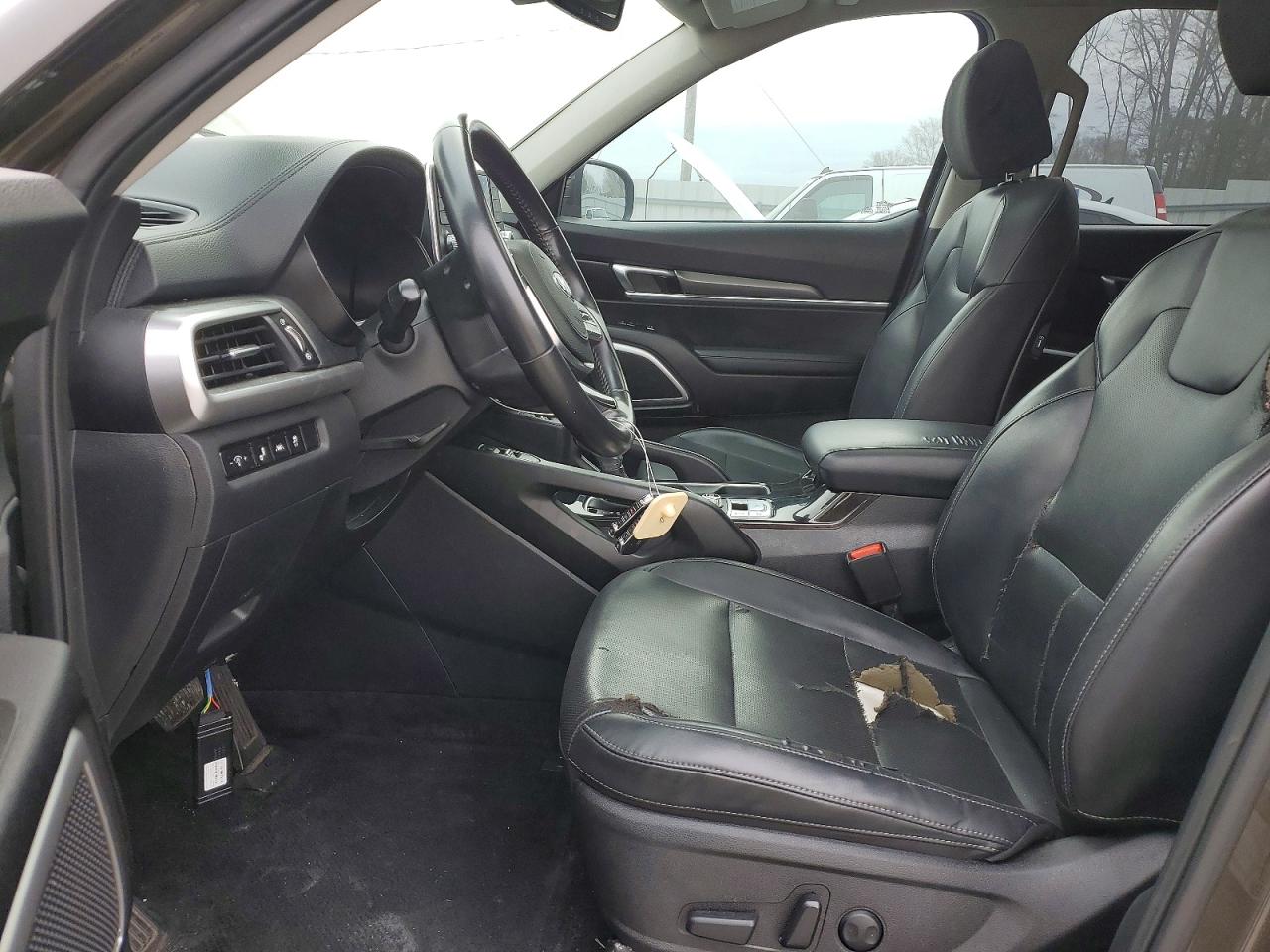 2021 KIA Telluride VIN 5XYP64HC8MG139537 photo 7