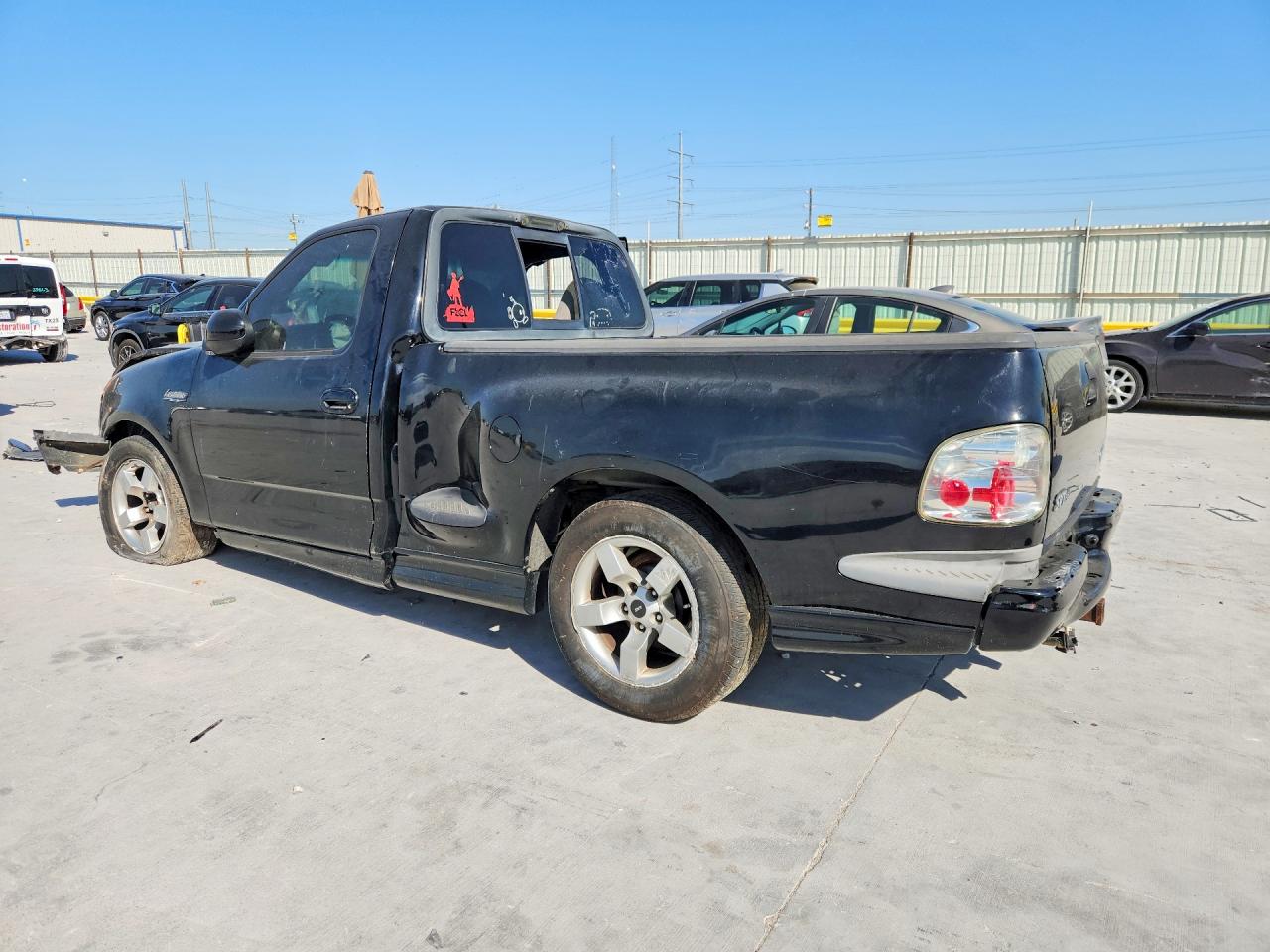 2002 Ford F150 VIN 2FTZF07392CA34472 photo 2