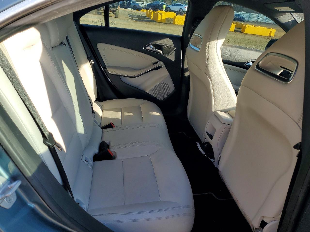 2014 Mercedes-Benz Cla-class VIN WDDSJ4EB0EN067253 photo 10