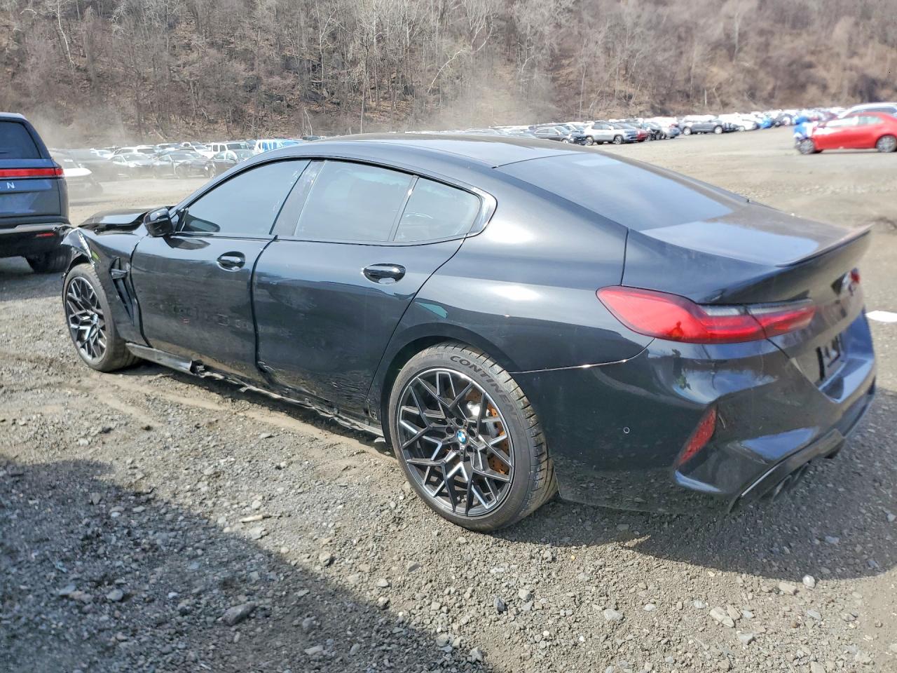 2025 BMW M8 VIN WBSGV0C0XSCT98534 photo 2