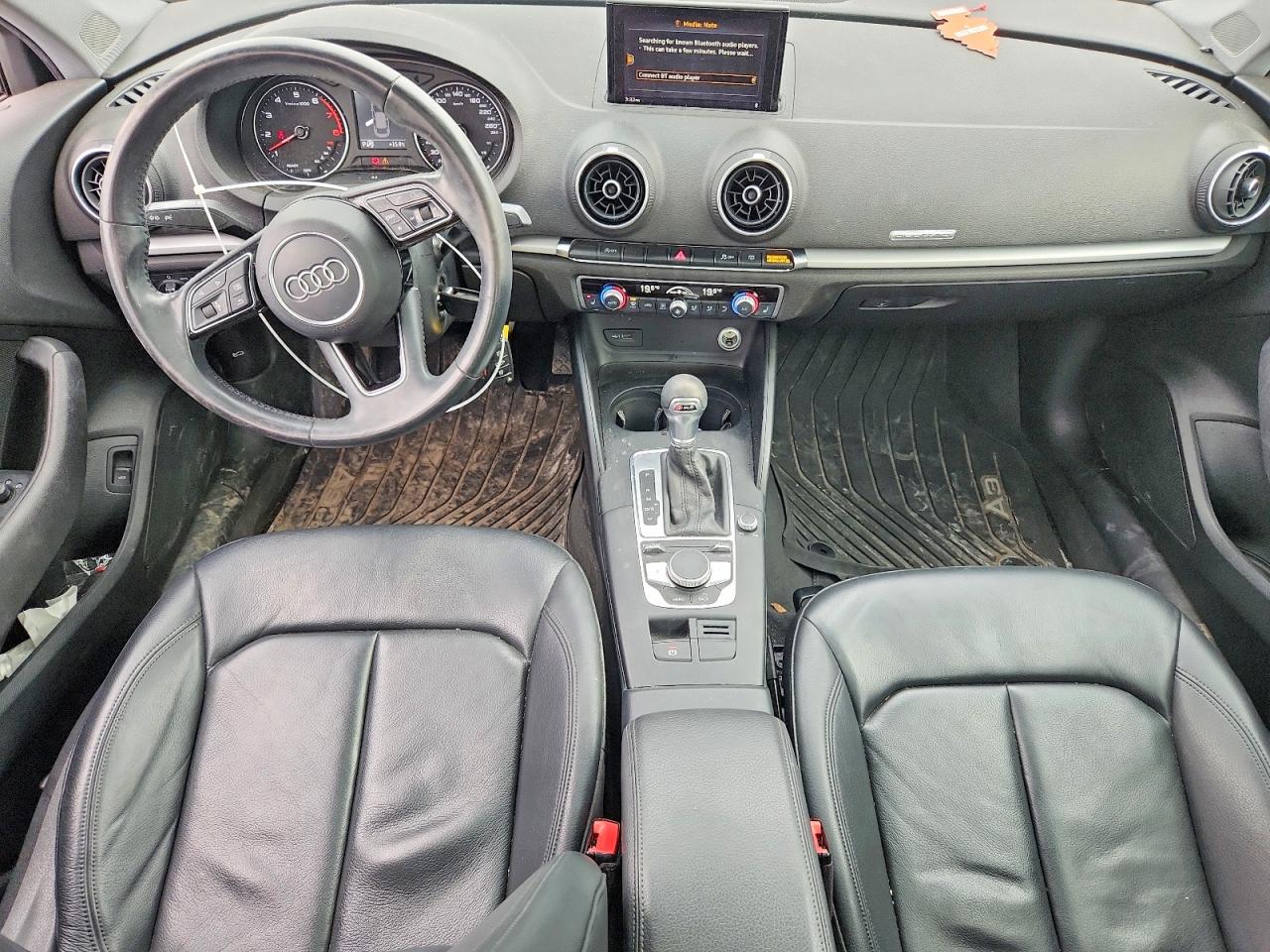 2019 Audi A3 VIN WAUBEGFF1KA083186 photo 8