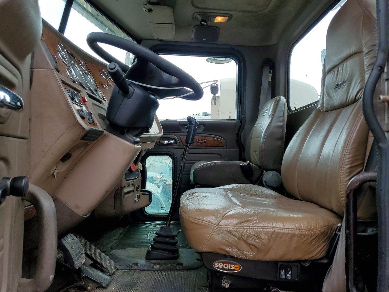 2007 PETERBILT All other VIN 1XPFDU9X07N747082 photo 5