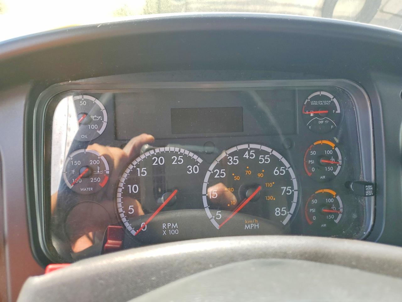 2016 FREIGHTLINER All other VIN 1FVACXDT3GHHJ2160 photo 9