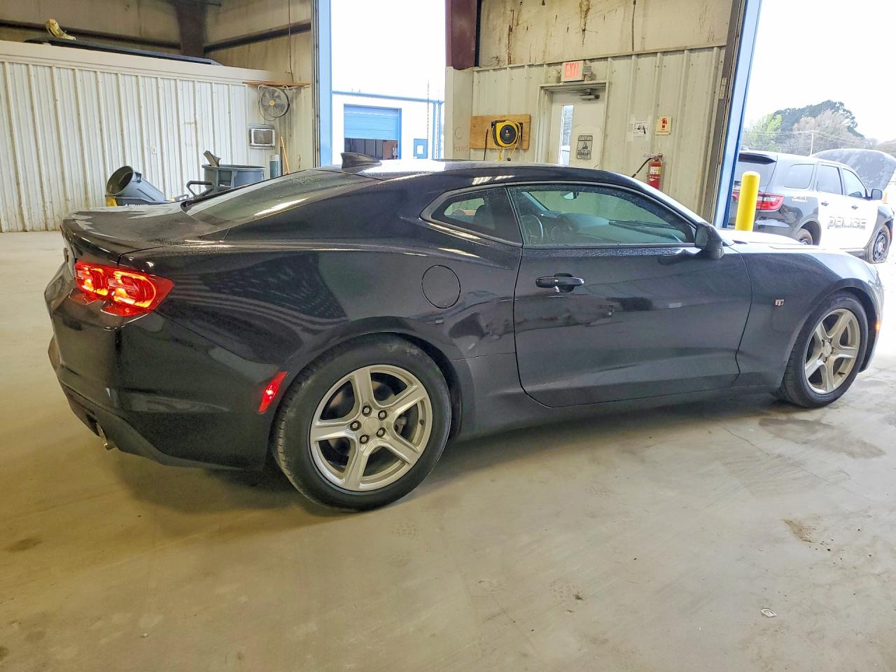 2023 Chevrolet Camaro VIN 1G1FB1RS3P0151240 photo 3