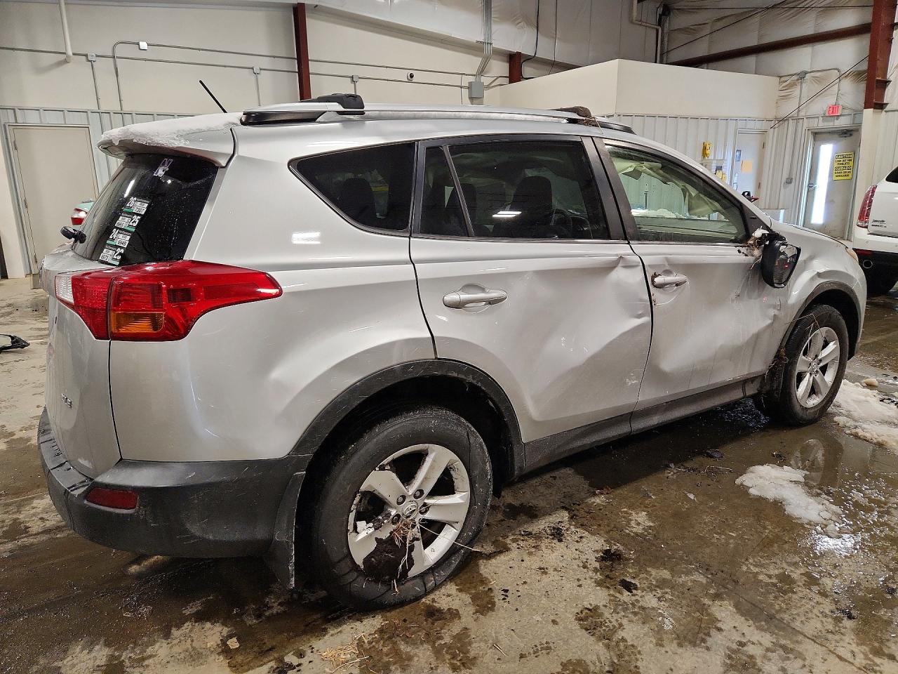 2013 Toyota Rav4 VIN JTMWFREV7D5014570 photo 3