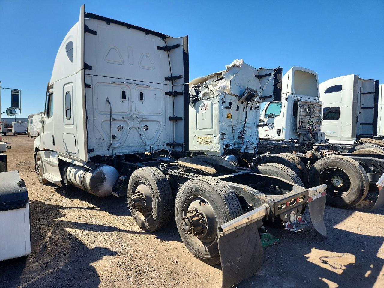 2023 FREIGHTLINER All other VIN 3AKJHHDR7PSNG7277 photo 3