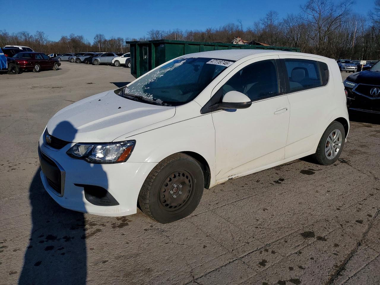 2017 Chev Sonic VIN 1G1JG6SG8H4170567 photo 1