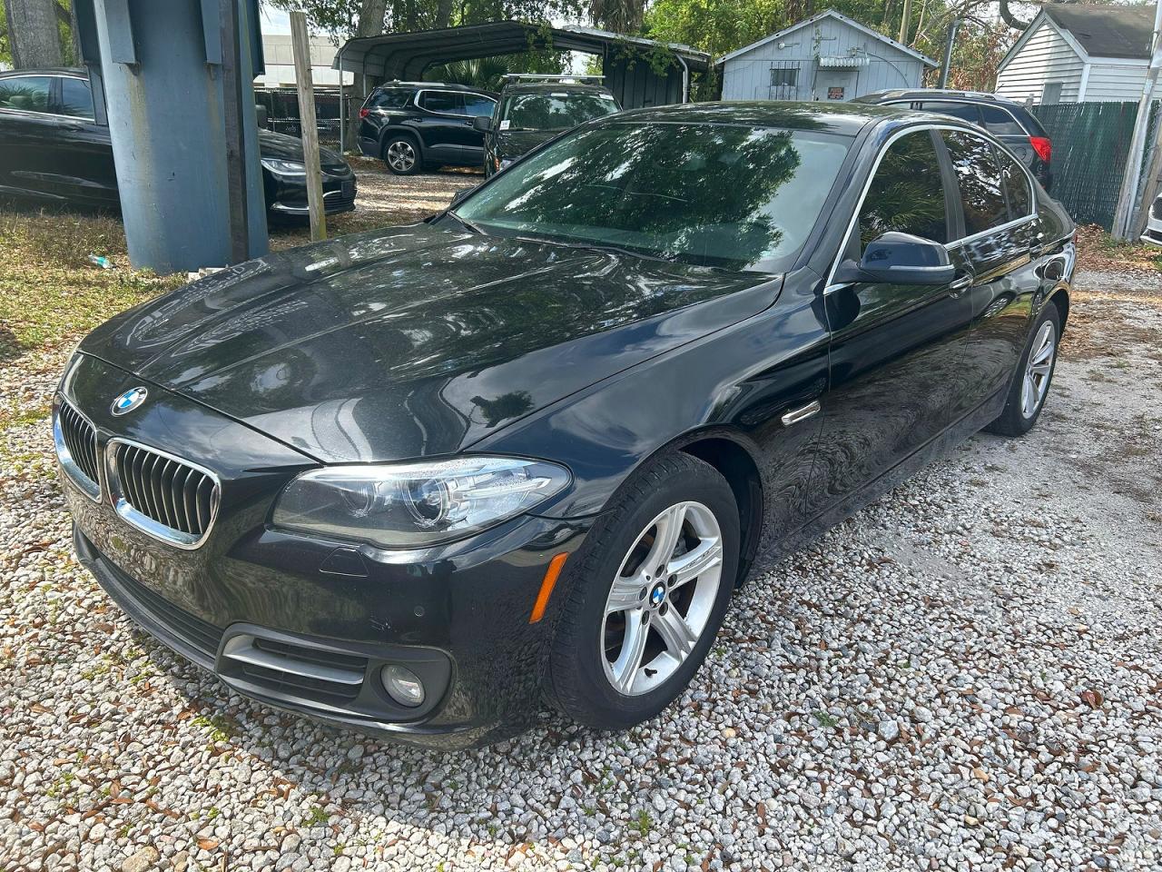 2015 BMW 5 series VIN WBA5A7C5XFG142839 photo 2