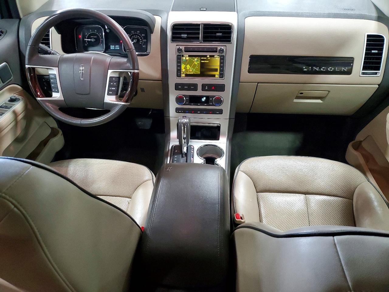 2010 LINCOLN Mkx VIN 2LMDJ8JC8ABJ34373 photo 8