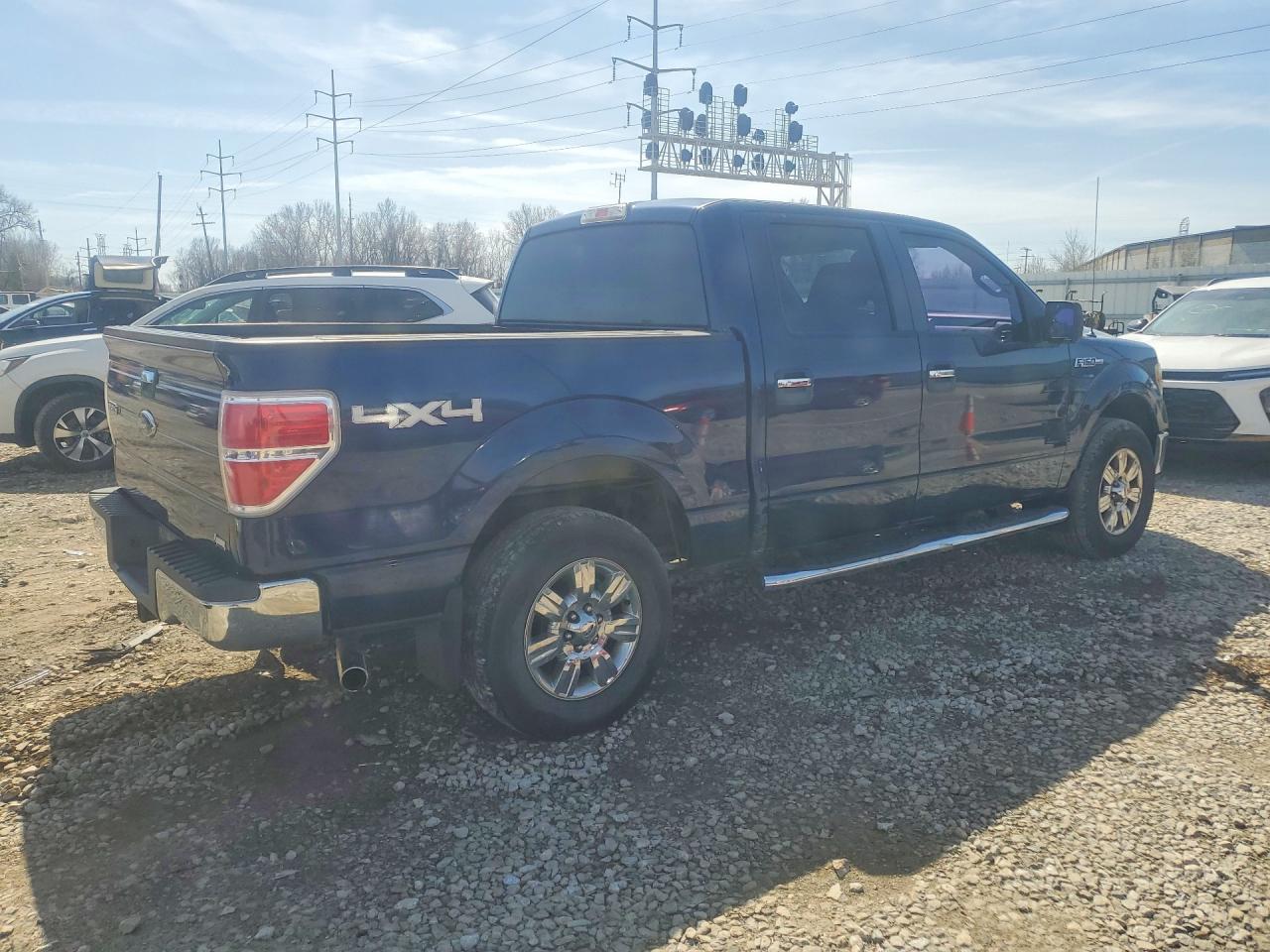 2010 Ford F150 VIN 1FTFW1EV6AFD02927 photo 3