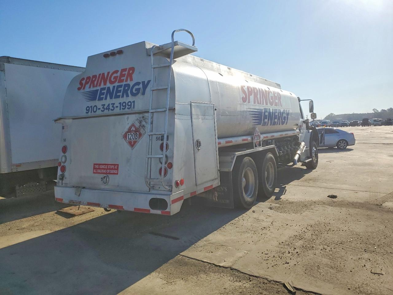 2017 FREIGHTLINER All other VIN 1FVHCYCY3HHJC5971 photo 4