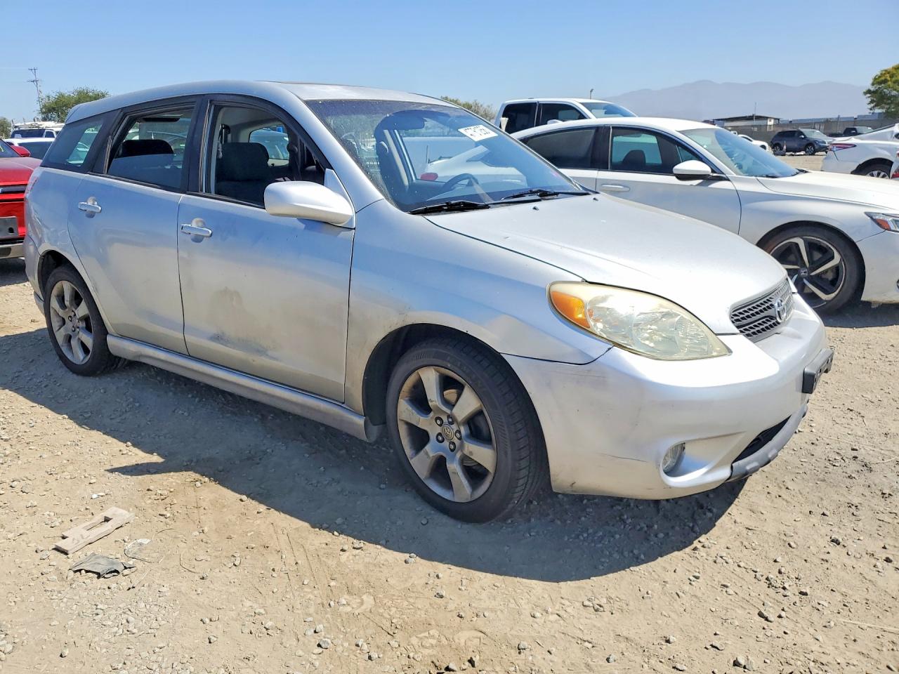 2024 Toyota Matrix VIN 2T1KR32E65C412204 photo 4