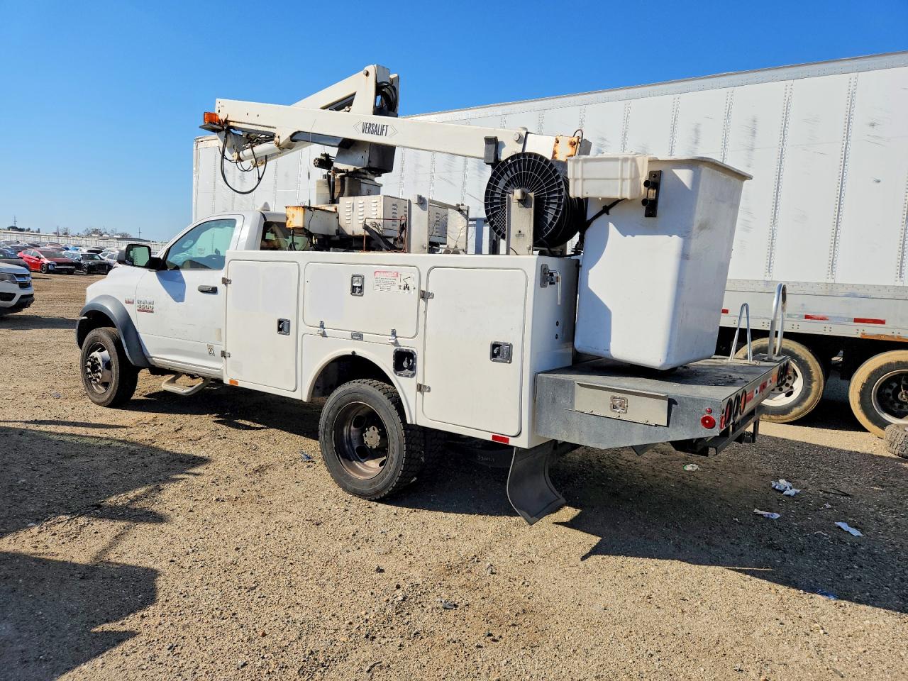 2015 Ram All models VIN 3C7WRKAJ6FG675216 photo 2