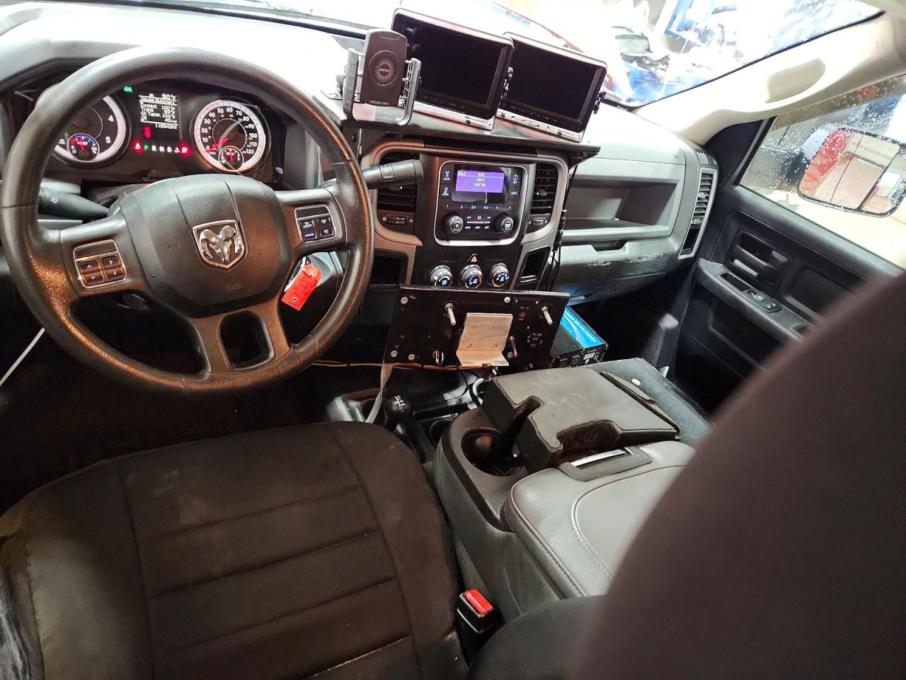 2015 Ram 3500 VIN 3C63RRGL9FG690267 photo 8