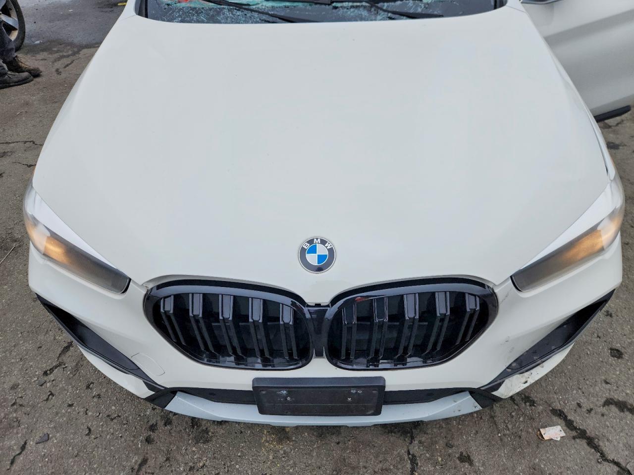 2020 BMW X1 VIN WBXJG9C04L5P22386 photo 11