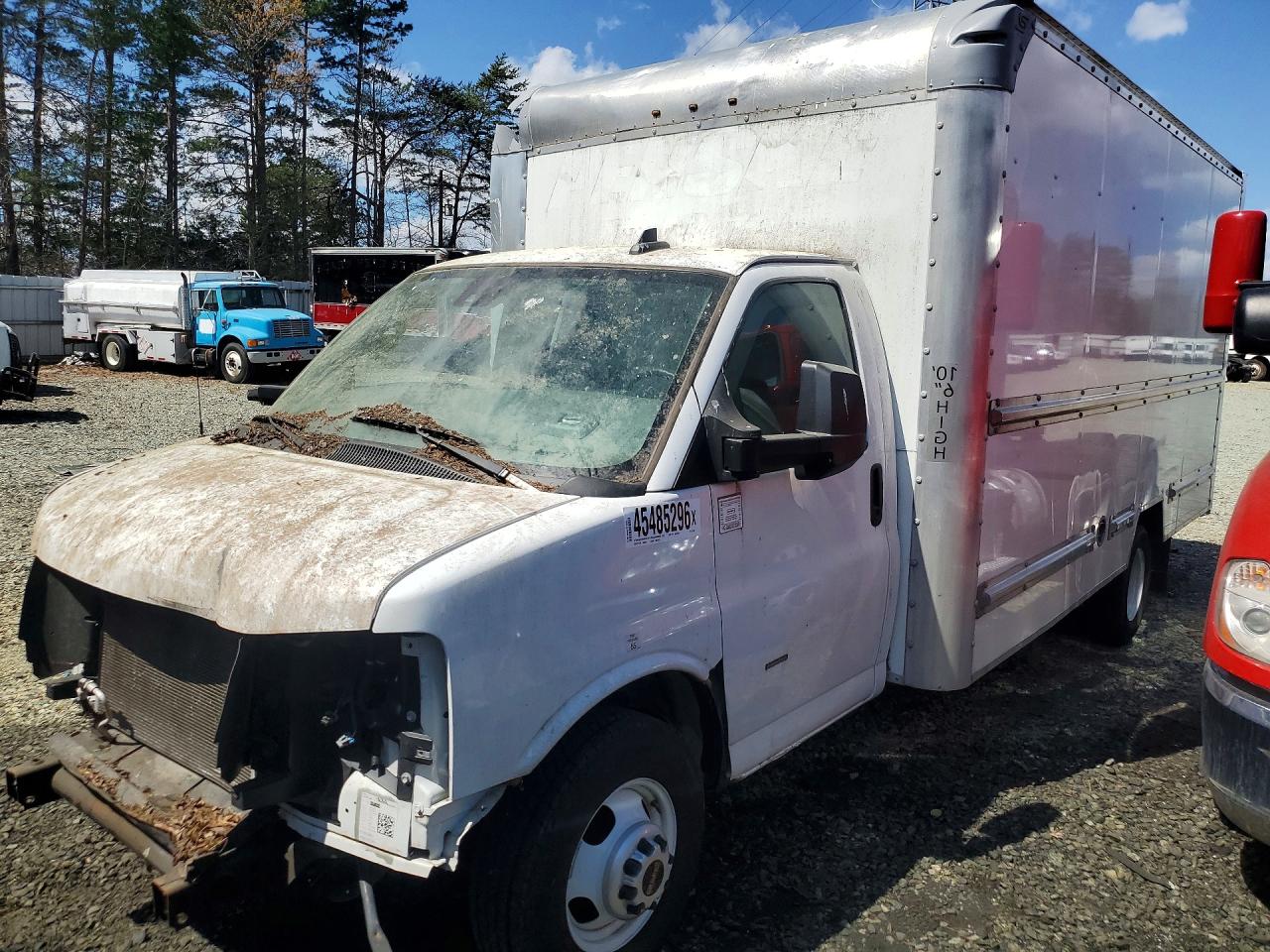 2022 GMC Savana VIN 7GZ37TC79NN007335 photo 1