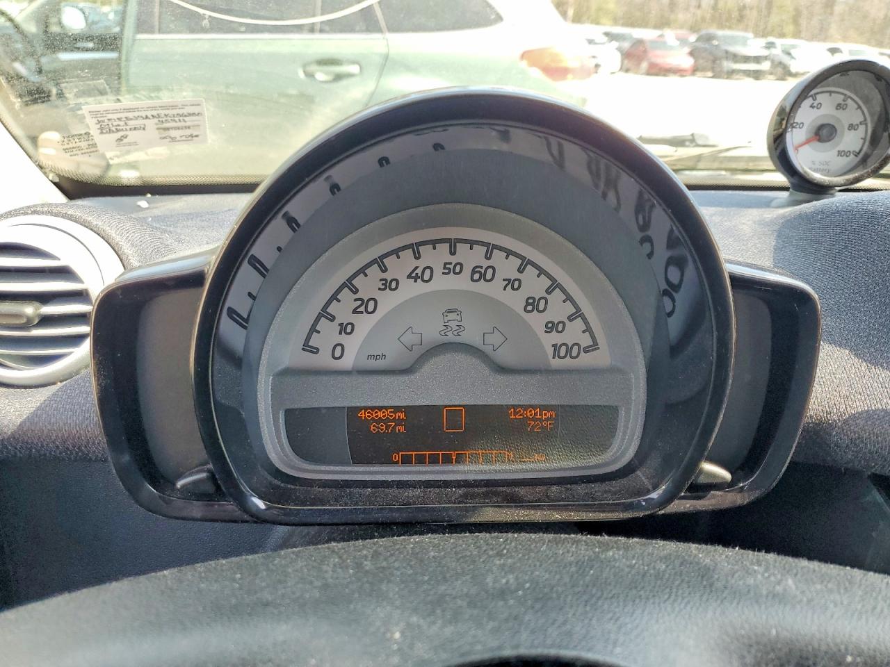 2014 Smart Fortwo VIN WMEEJ9AA4EK756300 photo 9