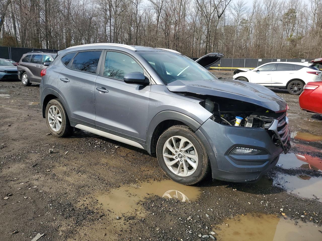 2018 Hyundai Tucson VIN KM8J33A46JU694570 photo 4