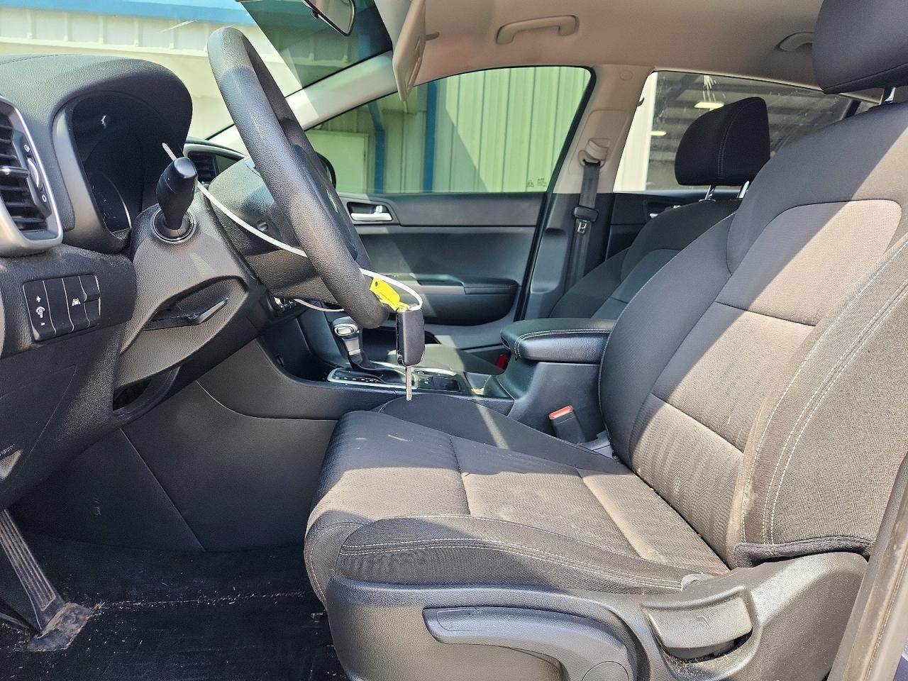 2021 Kia Sportage VIN KNDPM3AC8M7901868 photo 7